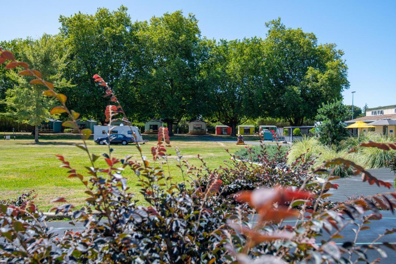 Cambridge Top 10 Holiday Park Exterior photo